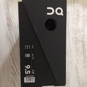 NIB OC 9.5 ladies shoes